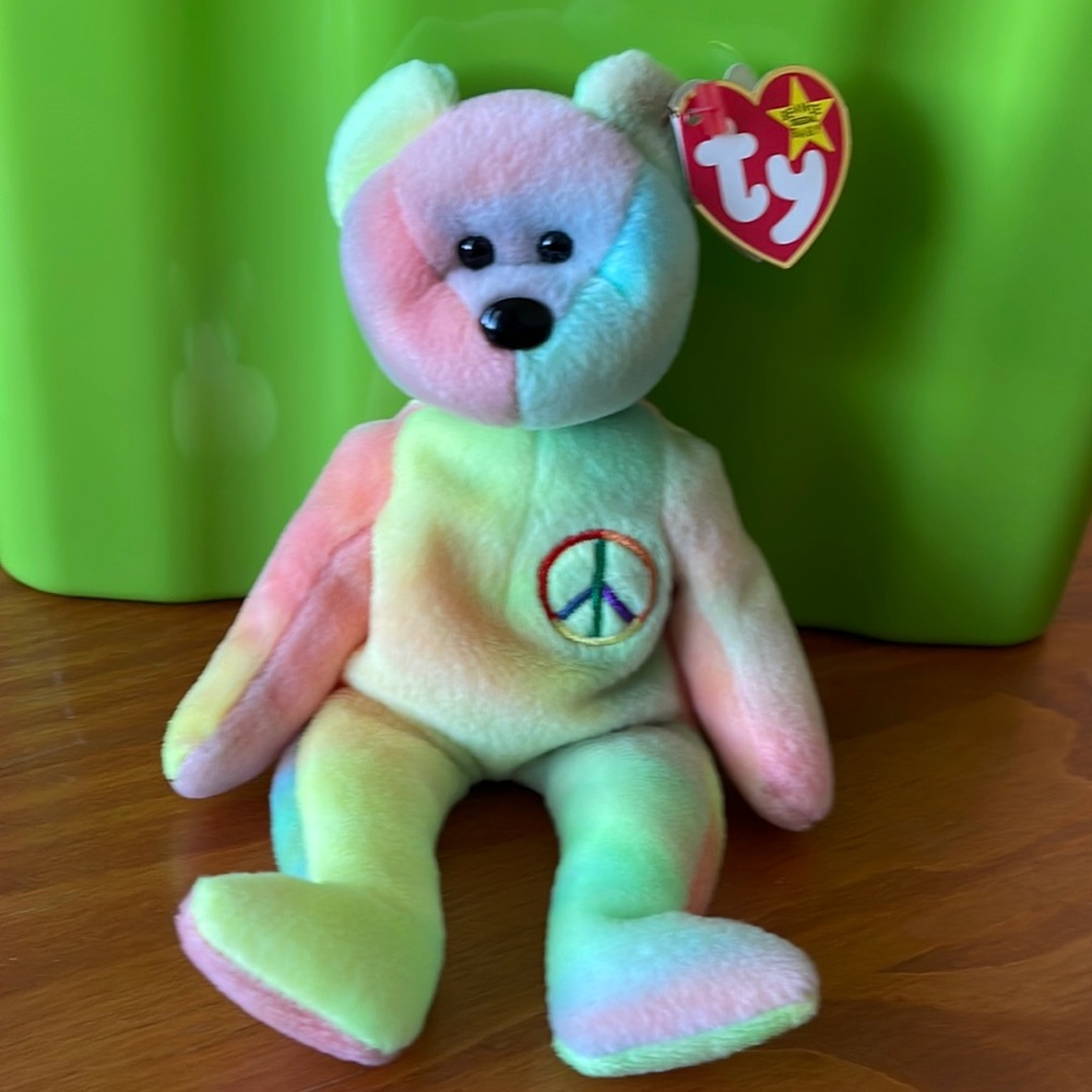 TY beanie baby original “Peace”